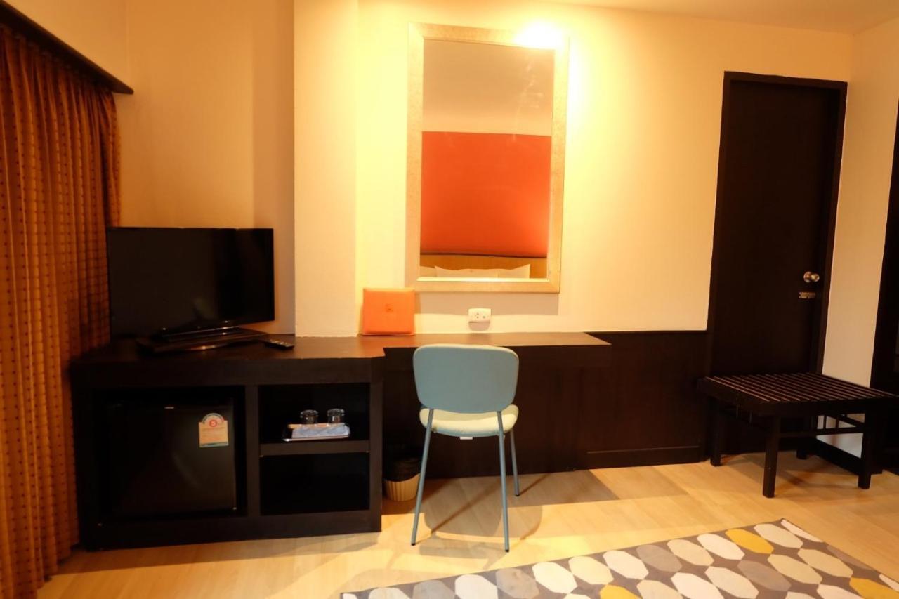 The Rose Bangkok Hotel Luaran gambar